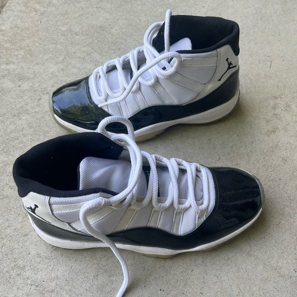 Jordan tennis shoes